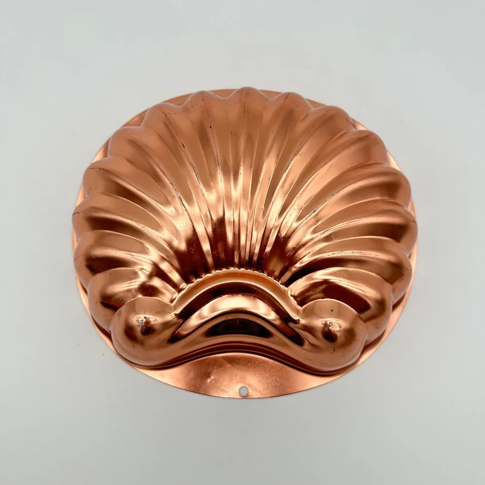 Wear-Ever Jello Mold 2980 6 Cup Copper Sea Shell Vintage Coastal Decor